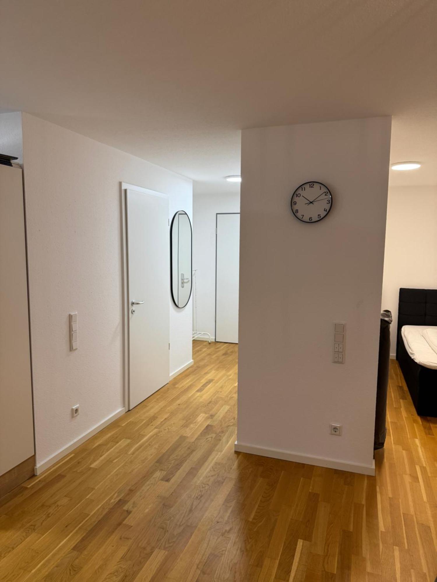 Barrierefreie Wohnung Im Herzen Der Stadt Mit Parkplatz, Wifi Und Tv - Emma Werne Buitenkant foto