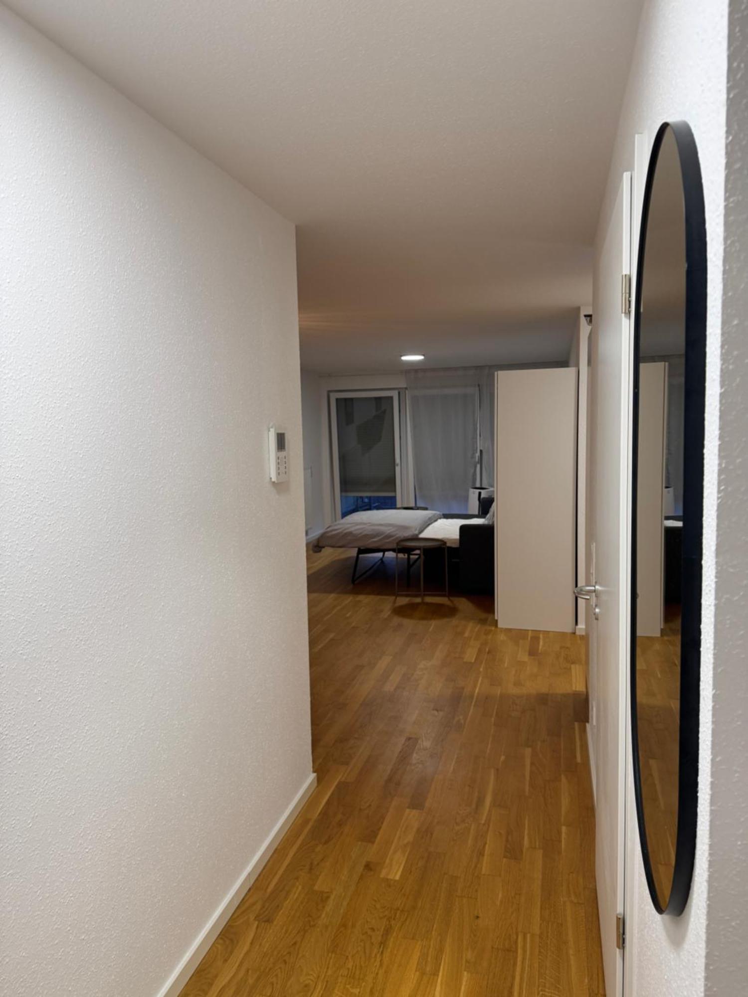 Barrierefreie Wohnung Im Herzen Der Stadt Mit Parkplatz, Wifi Und Tv - Emma Werne Buitenkant foto
