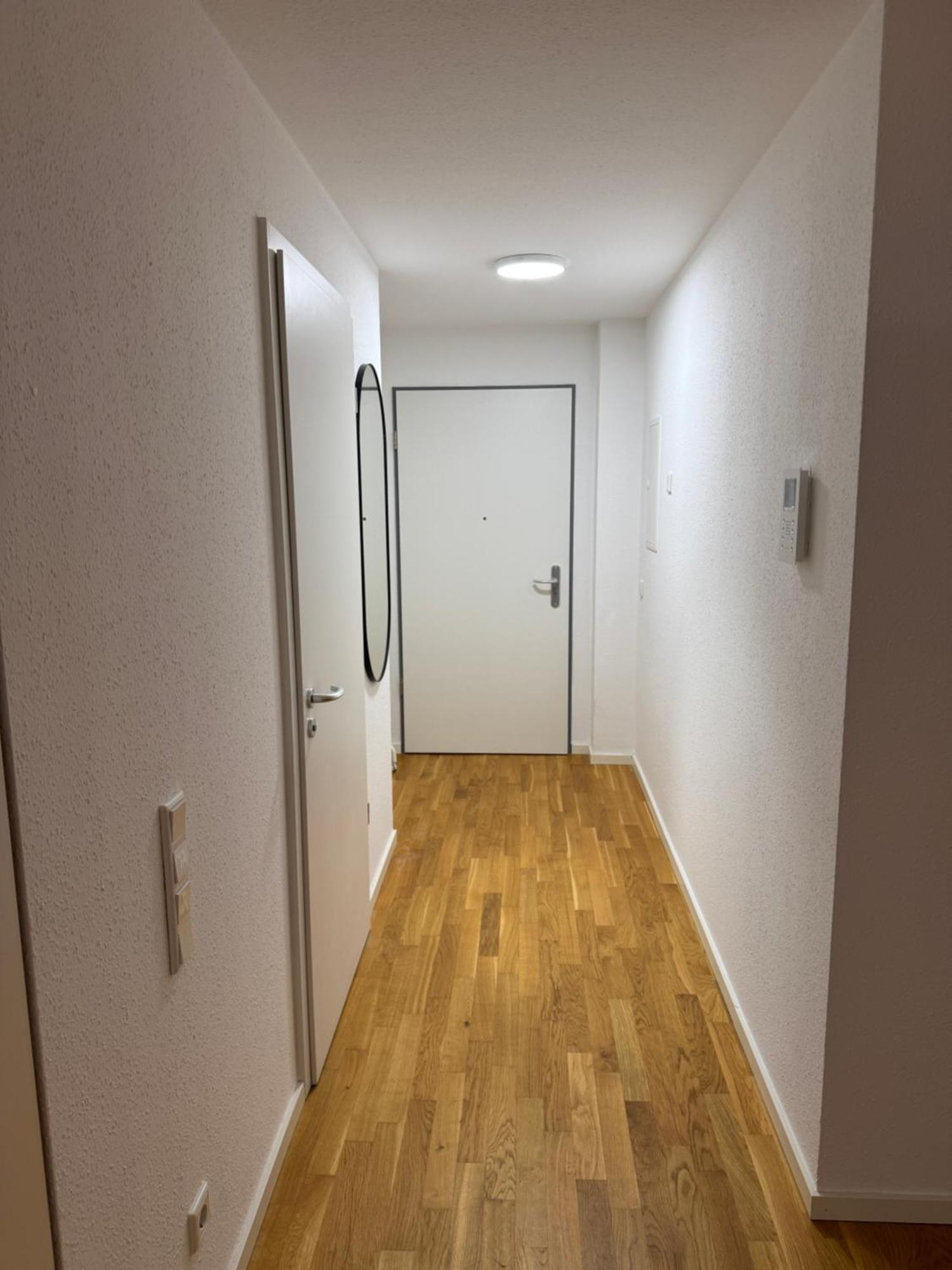 Barrierefreie Wohnung Im Herzen Der Stadt Mit Parkplatz, Wifi Und Tv - Emma Werne Buitenkant foto